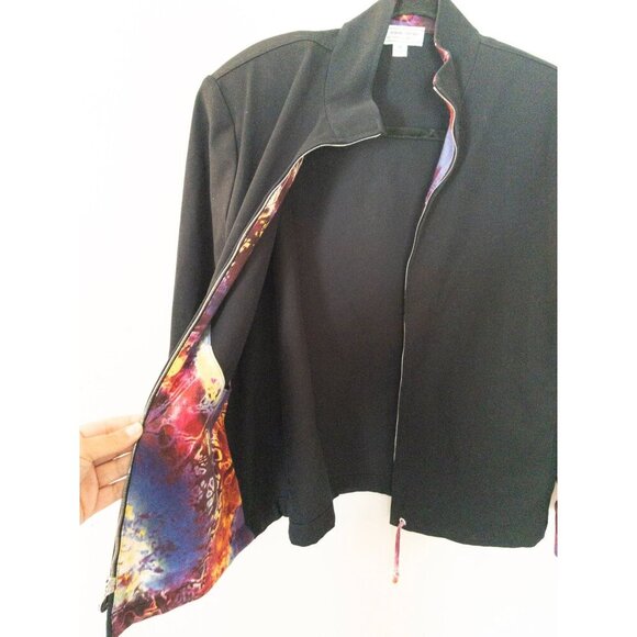 St. John Sport Black Jacket With Vibrant Printed Lining & Adjustable Drawstring - Picture 4 of 15